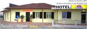 Paradise Airport 3*
